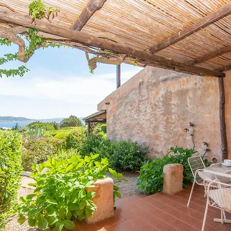 Flat La Quercia * بالاو